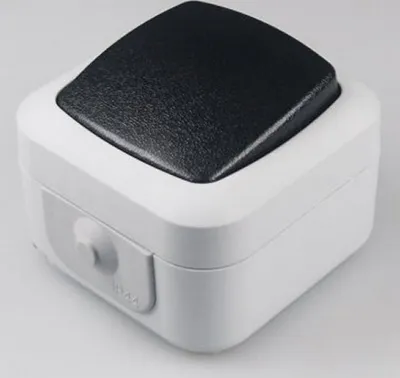 Produktbild von 1141 Feuchtraum IP44 Wechselschalter 10 Ampere inklusive Rahmen