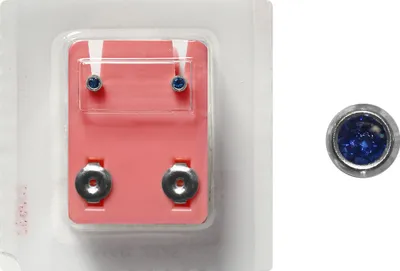 Produktbild von Erstohrstecker Chirurgenstahl Sterile Ohrstecker Zarge mit Stein in blau 3mm