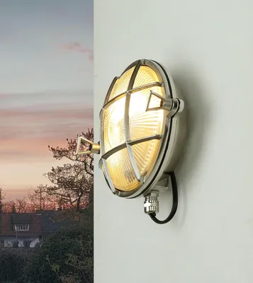 Produktbild von Premium Schiffslampe aus Messing geriffeltes Glas in Nickel witterungsbeständig IP64 Außenwandleuchte
