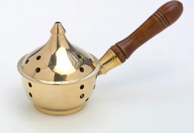 Produktbild von Weihrauchpfanne, Räucherpfanne aus Messing in Gold mit Holzgriff Länge 17 cm für Räucherkohle