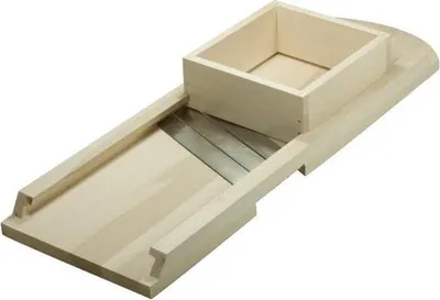 Produktbild von Krauthobel, einfach, rund, 3 Messer und Schublade aus Holz 65 cm