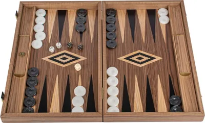 Image de Jeu de backgammon n bois de noyer avec d'élégants compartiments de rangement