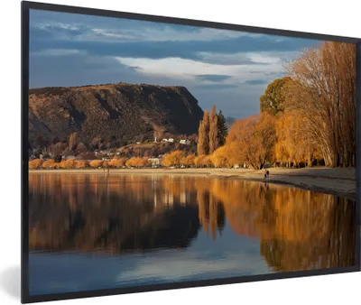 Produktbild von MuchoWow® Gerahmtes Poster See - Berg - Wald 90x60 cm - Poster mit Schwarzem Bilderrahmen Wandposter Rahmen Foto Bilder - Fotorahmen - Foto-Plakat