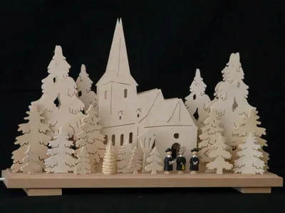 Produktbild von Schwibbogen mit Kirche Kurrende und Beleuchtung BxHxT 50x32x7cm NEU