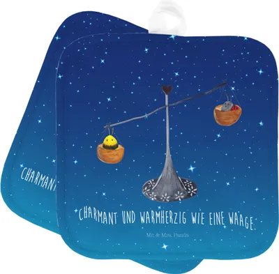 Produktbild von Mr. & Mrs. Panda Topflappen Sternzeichen Waage - Sternenhimmel Blau - Geschenk, Marienkäfer, Ofenlappen, Topfuntersetzer, topfhalter, Kochlappen, Gleichgewicht, Set
