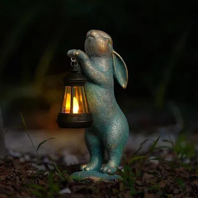 Produktbild von Famanu Gartenfigur Katze mit Leuchtender Laterne - Solarenergie