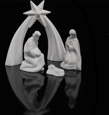 Produktbild von Krippenset Heilige Familie unter dem Sternenbogen 4 tlg. Goebel Porzellan