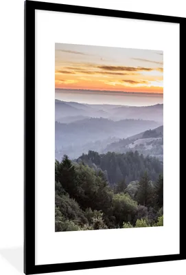 Produktbild von MuchoWow® Gerahmtes Poster Berge - Sonne - Wald - Landschaft 60x90 cm - Poster mit Schwarzem Bilderrahmen Wandposter Rahmen Foto Bilder - Dekoration - Wandposter Wohnzimmer - Hochwertig