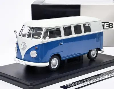 Produktbild von WhiteBox WB124179 - 1/24 / VW T1, weiss/blau, 1960 - Neu