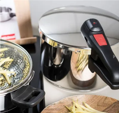 Zdjęcie produktu dla Szybkowar 6,0 l z pokrywką.