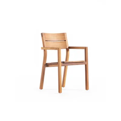Produktbild von Stapelstuhl Balkonstuhl Wetterfest Iroko-Massivholzstuhl mit Armlehnen Gartenstuhl stabil platzsparend für Terrasse und Garten Dubai