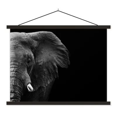 Produktbild von MuchoWow® Textilposter Tiere - Elefant - Wild - Schwarz - Weiß 150x113 cm mit schwarzem Rahmen - Wohnzimmer