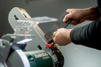 Obrázek produktu pro Metabo BS 200 Plus Kombi-Bandschleifmaschine (Bandschleifer) 604220000