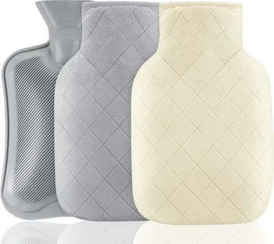 Imagen del producto de Unyqoos® Botella de agua caliente de 2 litros – Caucho natural, 1 botella + 2 fundas de felpa a cuadros desmontables (lavables), tapón de rosca y embudo para facilitar el llenado, dimensiones: 32 x 19,3 cm