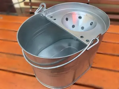 Produktbild von Putzeimer mit Presse Metall Eimer Wischeimer Bodereinigung Putzgerät Wässereimer