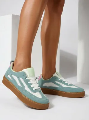 Produktbild von Minzfarbene Sneaker mit Mesh und brauner Sohle, Größe 37