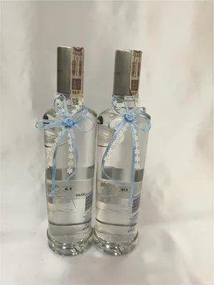 Zdjęcie produktu dla Zawieszka Na Butelkę Weselną Koronka Niebieska 20