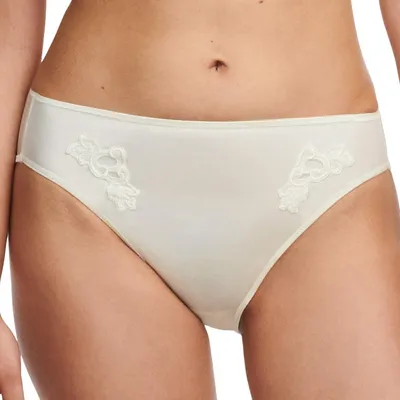 Produktbild von Chantelle Hedona Slip Blickdicht, Florale Stickerei-Motiv im Vorderbereich, Baumwoll-Zwickel