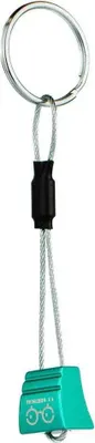 Image de Climbing Nut Key Holder, green, anneau de clé de rechange avec pendentif en forme de coin - YY Vertical