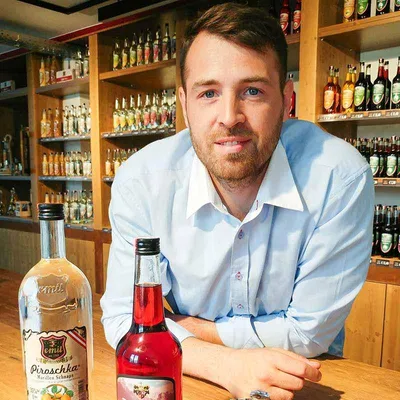 Produktbild von Waldhimbeer Geist 700ml von Emiö
