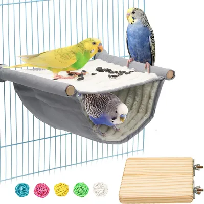 Produktbild von Vogel Hängematte Etagenbett, Vogelnest Höhlen Schlafplätze Vogelkäfig Zubehör Vogel Spielzeug Inkl. Vogelsitzbrett und 5 Rattan Ball für Wellensittich Nymphensittich Finken Hamster Rennmaus (Grau)