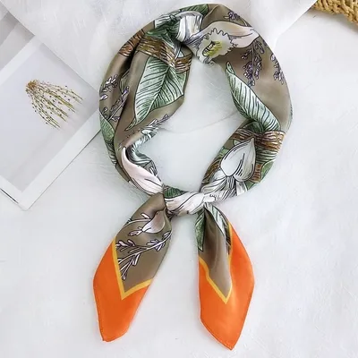 Zdjęcie produktu dla Jedwabna Chusta Chevron Typ27 - Elegancja i Styl KP13123