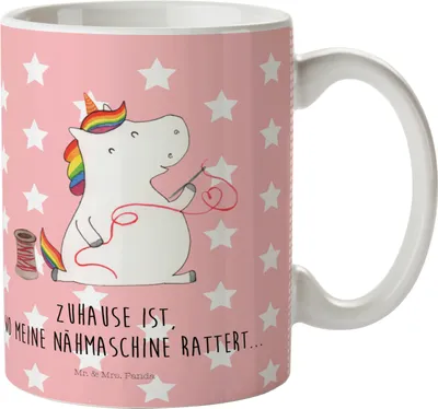Produktbild von Mr. & Mrs. Panda Plastikbecher Einhorn Näherin - Rot Pastell - Geschenk, Kunststoffbecher, Kindertasse, Camping Tasse, Pott, Nähen, Einhörner, Kinderbecher, Freundin
