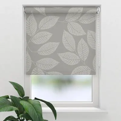 Obrázok produktu pre Roleta denná SOLUNA D10 Listy tmavobéžová 120x190 cm, vrátane držiakov na rám okna