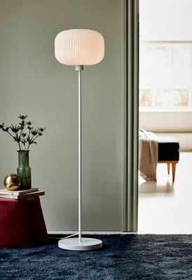 Produktbild von Nordlux Milford Stehleuchte E27 48924001