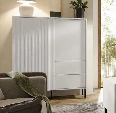 Produktbild von Hohe Kommode 1 MIA 100 cm mit geriffelte Fronte mit Schubladen Zweitürige Sideboard Metallbeine Weiß