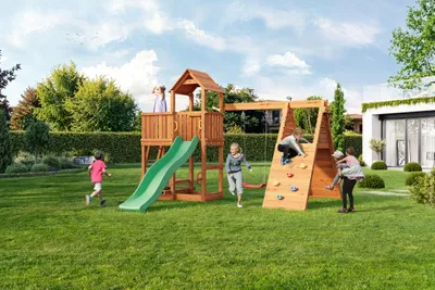 Produktbild von Fungoo FLUPPI Teak Spielplatz mit Rutsche, Schaukel und Klettergerüst und Picknicktisch