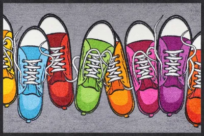 Produktbild von Salonloewe BUNTE TURNSCHUHE Fußmatte Wohnmatte 50 x 75 cm