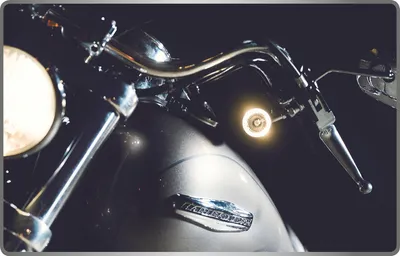 Zdjęcie produktu dla KELLERMANN Bullet 1000 PL Biały wskaźnik LED 2w1/światło pozycyjne, chromowana obudowa/przezroczyste szkło
