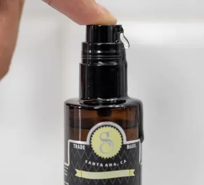 Obrázok produktu pre Prémiový Olej na bradu Suavecito Beard Oil Sandalwood 30ml