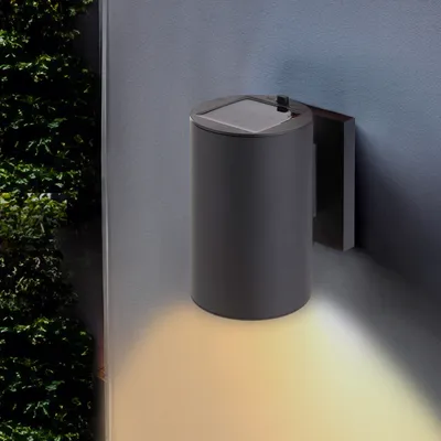 Produktbild von LED Solar Wandlampe mit Alu Gehäuse in schwarz - 13 x Ø 8 cm - Garten Deko Beleuchtung warm weiß - Solarleuchte Wandleuchte für Wand Mauer Balkon Terrasse Zaun kabellos wasserfest