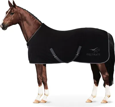 Produktbild von Equinate Abschwitzdecke Nevada aus Fleece mit Kreuzbegurtung 165cm Schwarz