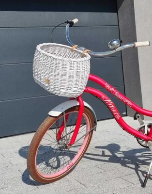 Produktbild von Großer weißer Weidenfahrradkorb mit Riemen Dumpy