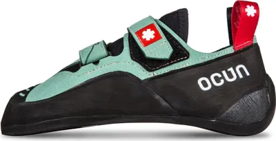Kletterschuh "STRIKER QC" von Ocun in mintgrün und schwarz mit Klettverschluss.