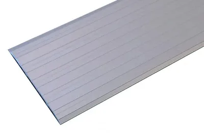 Produktbild von Aluminium-Schwellenrampe für den Innenbereich