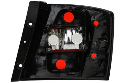 Produktbild von Johns, Heckleuchte Links kompatibel zu Skoda Fabia 14-18 o. Lampenträger Schrägheck 6V6945111 6V6945095 6VD941095 6V6945257