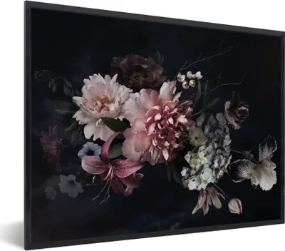 Produktbild von MuchoWow® Gerahmtes Poster Blumen - Vintage - Pastell - Rosa - Weiß 80x60 cm - Poster mit Schwarzem Bilderrahmen Wandposter Rahmen Foto Bilder - Schwarzem - Mit Gestell