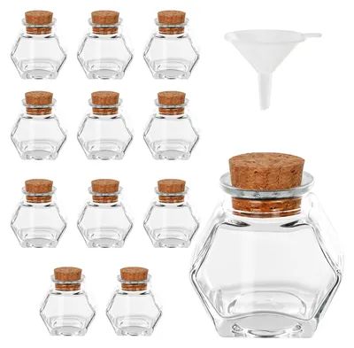 Produktbild von Belle Vous 12er Pack Sechseck Kleine Glasflaschen zum Befüllen mit Korkdeckel - 45-50 ml - Luftdichte Kleine Fläschchen Gewürzgläser mit Korken &