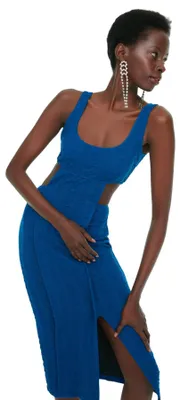 Produktbild von Trendyol Damen Figurbetontes Midi Kleid, blau, 40