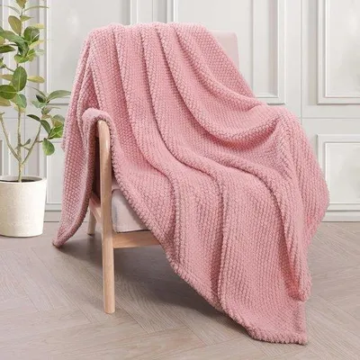 Produktbild von Weiche und warme Flanell-Decke, 130 x 170 cm - Rosa Wohndecke für Sofa und Wohnzimmer