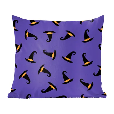 Produktbild von MuchoWow® Zierkissen Sofakissen Wohnzimmer Dekokissen 50x50 cm Halloween-Muster mit schwarzen Hexenhüten - Komfort - Sofakissen