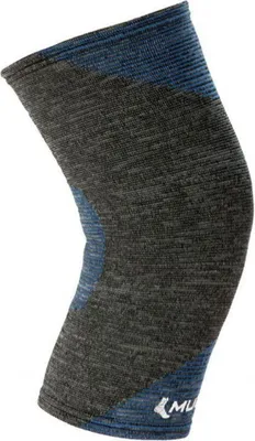 Image de Bandage pour coude Mueller 4-Way Stretch Premium Knit, L/XL