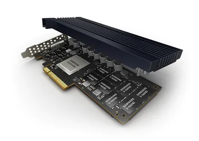 Produktbild von Samsung SSD PM1735 1.60 TB (PCIe 4.0 x8) 2.5" OEM Enterprise