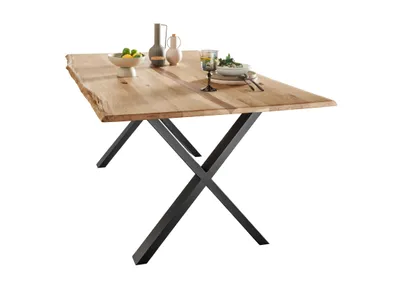Produktbild von Woodroom Esstisch Gizeh 220x100 cm – Wildeiche Massivholz geölt mit Baumkante, transparentes Epoxidharzband, X‑Gestell