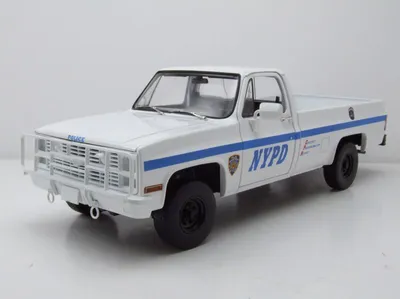 Produktbild von Chevrolet CUCV M1008 Pick Up NYPD Police 1984 Modellauto 1:18 Greenlight Collectibles