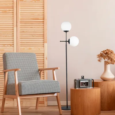 Produktbild von Opviq, Moderne Stehlampe mit Metallkörper, Glasabdeckung, 174 cm hoch, 34 x 15 cm, 2 x E27 max. 40 W, IP20, Kabel 350 cm, elegantes Design für Hotel & Zuhause.